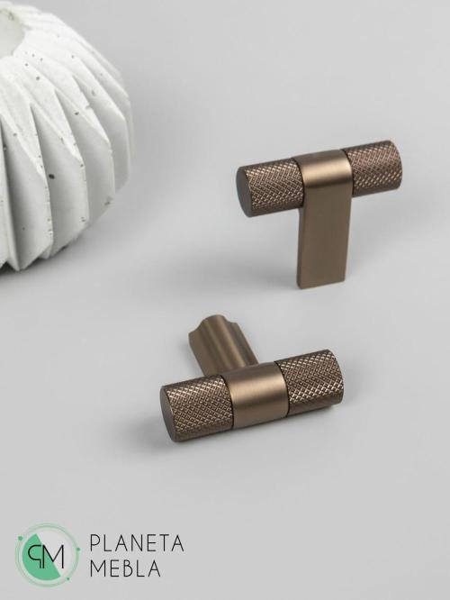 Gałka meblowa AMATIO MŁOTEK brązowe radełko